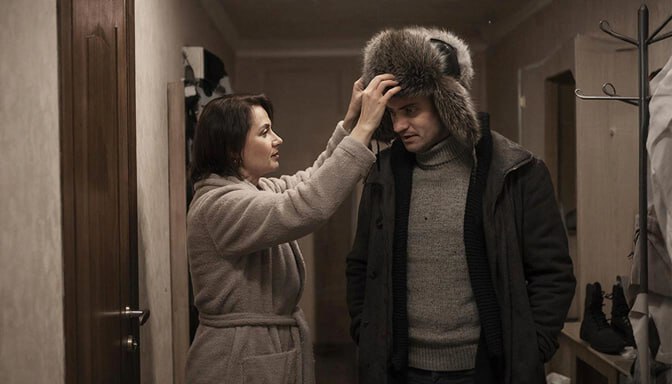 Легкий подчин Куда шея повернет, туда голова и смотрит!