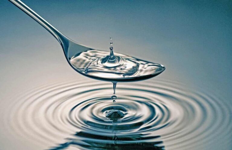 Заговорная вода на здоровье